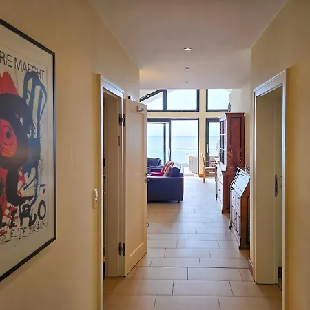 Friede-marie, Penthouse Sophie *