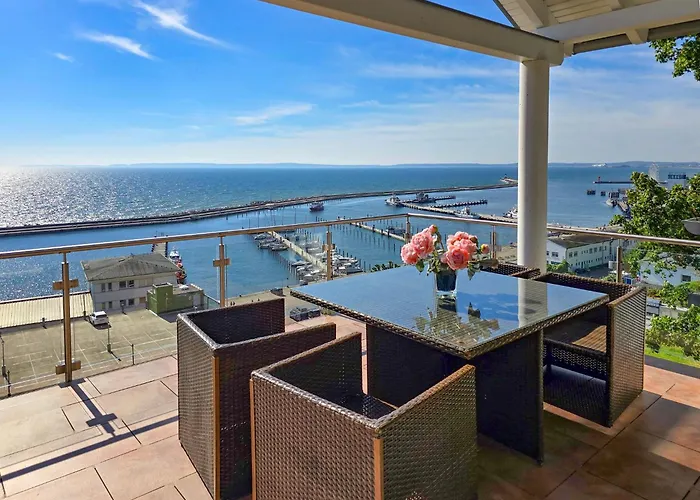 Friede-marie, Penthouse Sophie Villa *